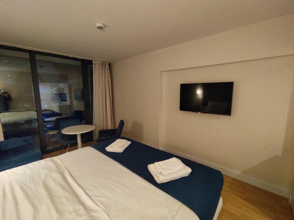 Apartment Studio バトゥーミ エクステリア 写真
